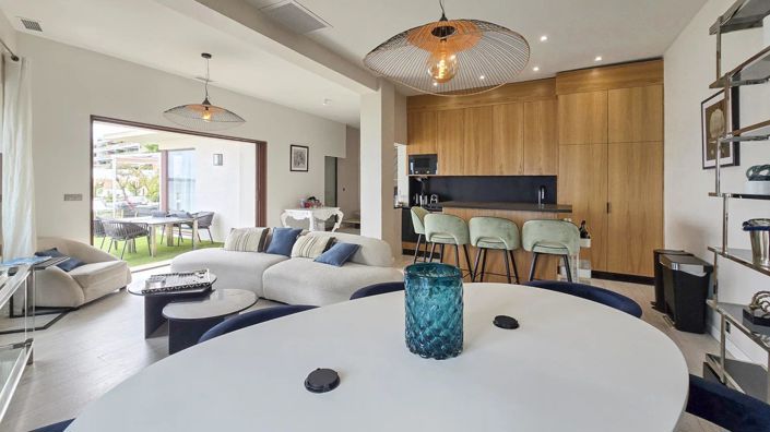 Image No.3-5 Bed House for sale