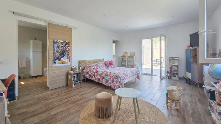 Image No.12-3 Bed House for sale