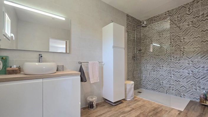 Image No.13-3 Bed House for sale