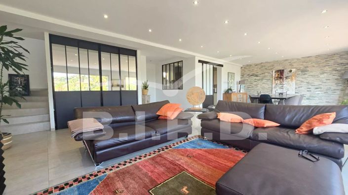 Image No.2-Maison de 3 chambres à vendre à Les Issambres