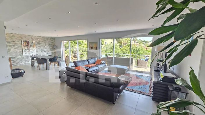 Image No.4-Maison de 3 chambres à vendre à Les Issambres