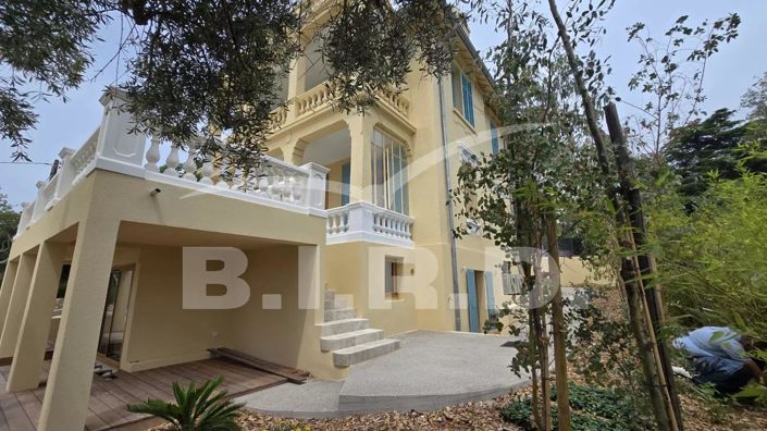 Image No.5-4 Bed House for sale