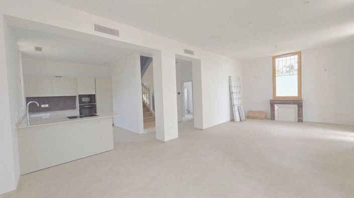 Image No.6-Maison de 4 chambres à vendre à Saint-Raphael