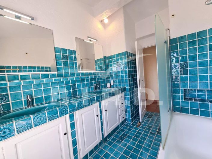 Image No.13-4 Bed House for sale