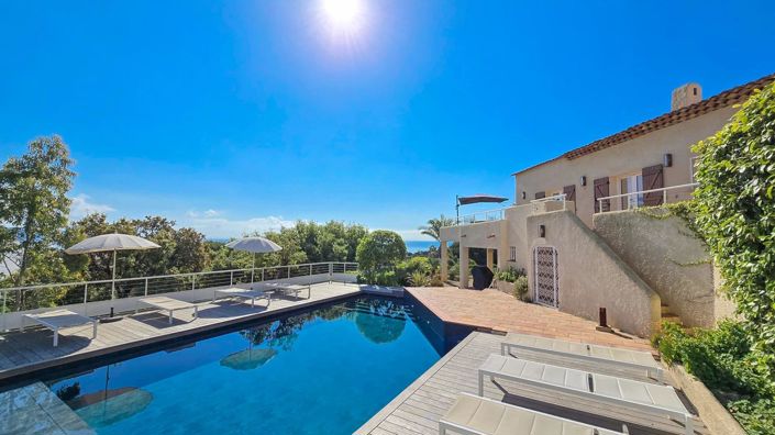 Image No.17-4 Bed House for sale