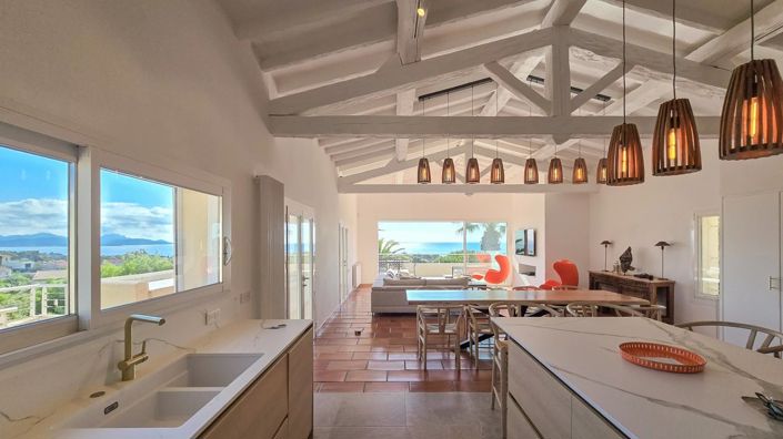 Image No.7-Maison de 4 chambres à vendre à Var