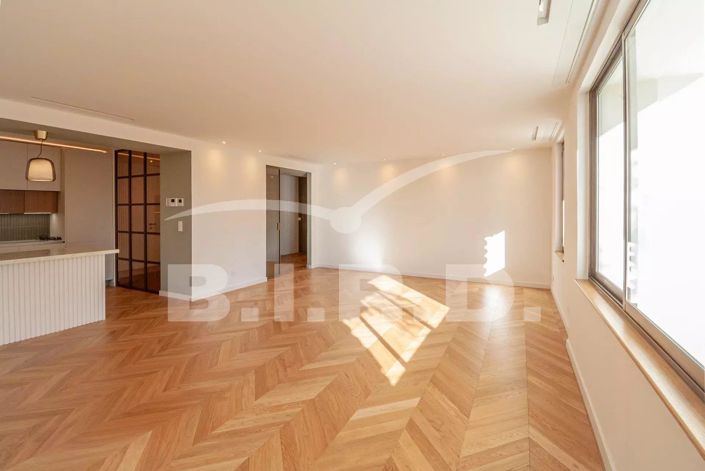 Image No.4-Appartement de 2 chambres à vendre à Saint-Raphael