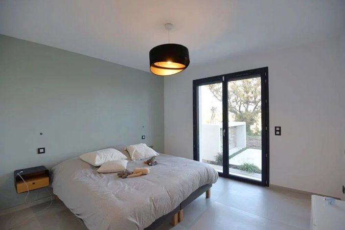 Image No.7-3 Bed House for sale