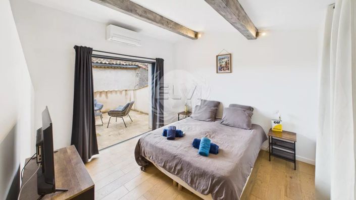 Image No.9-3 Bed House for sale