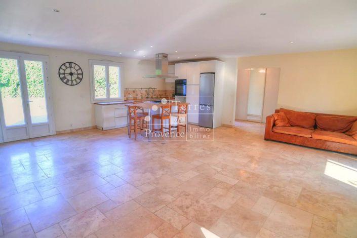 Image No.2-Maison de 4 chambres à vendre à Lorgues