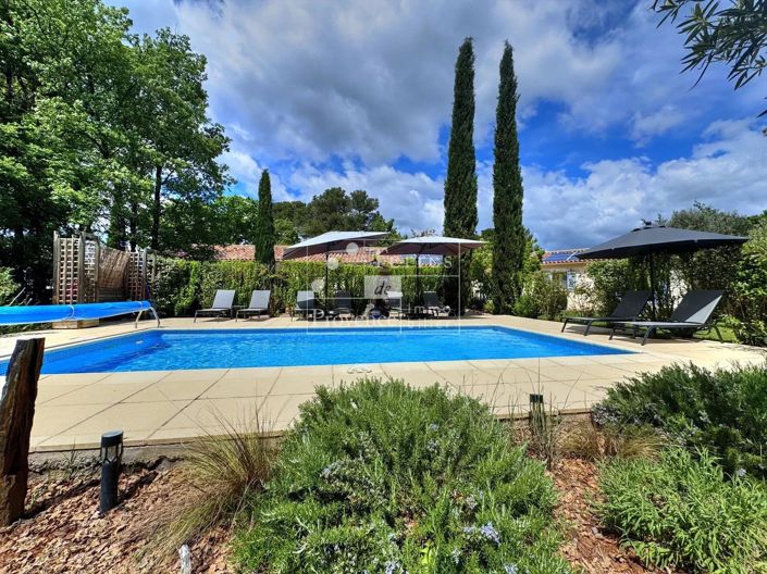 Image No.4-5 Bed House for sale