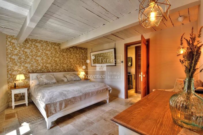 Image No.22-5 Bed House for sale