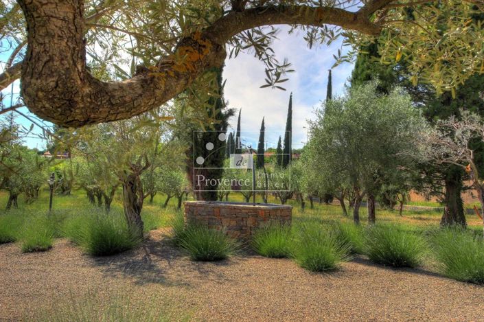 Image No.25-5 Bed House for sale