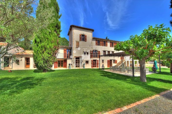 Image No.4-5 Bed House for sale