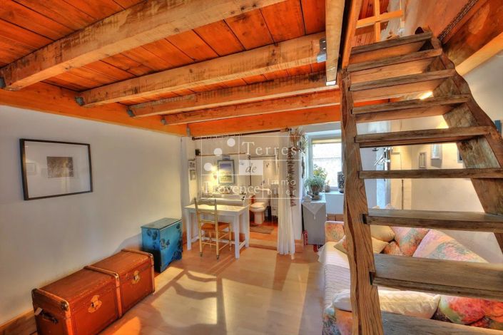 Image No.14-9 Bed House for sale