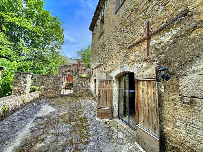 Image No.7-2 Bed House for sale