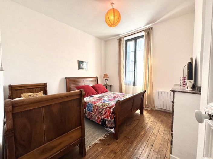 Image No.11-5 Bed House for sale