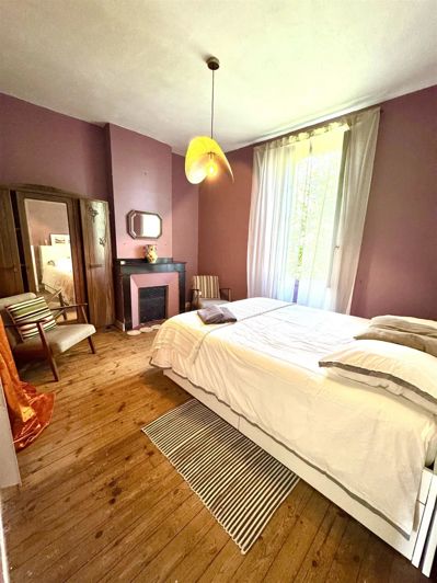 Image No.17-5 Bed House for sale