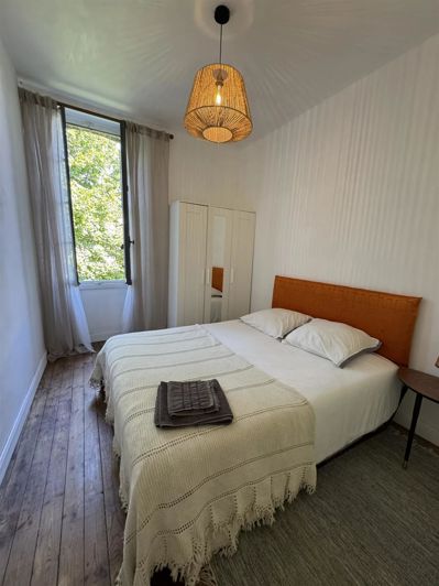 Image No.20-5 Bed House for sale