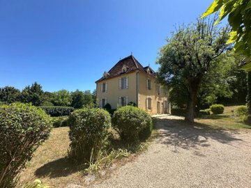 1 - Pontcirq, Maison