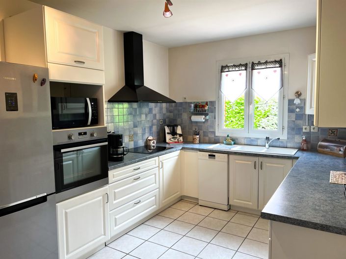 Image No.5-3 Bed House for sale