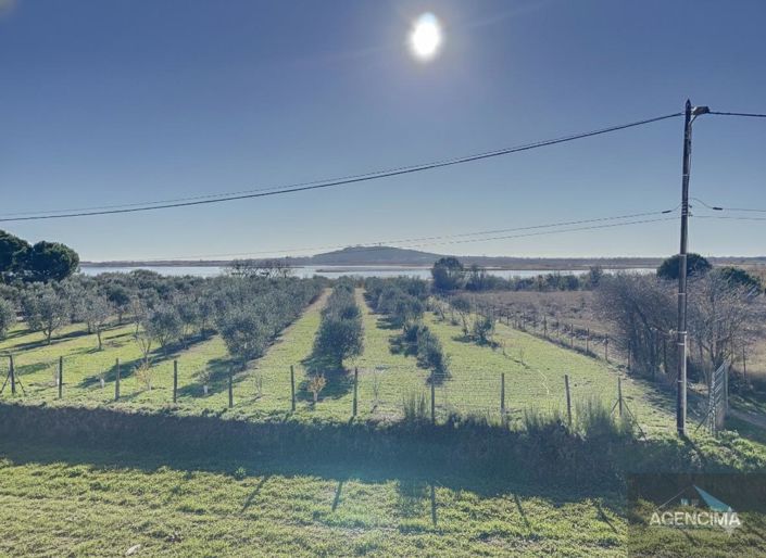 Image No.3-5 Bed House for sale