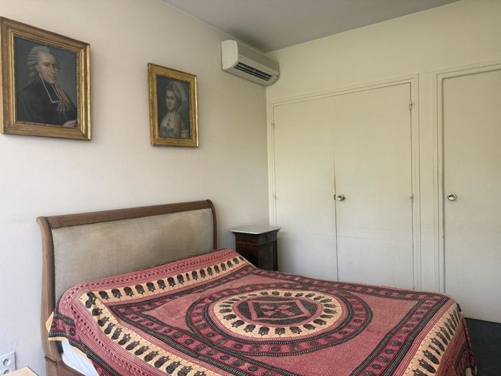 Image No.12-4 Bed House for sale