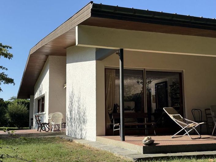 Image No.16-4 Bed House for sale