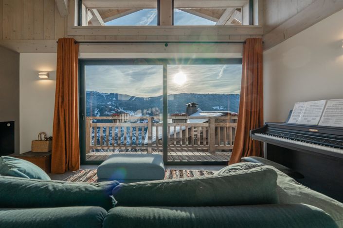 Image No.10-6 Bed House for sale