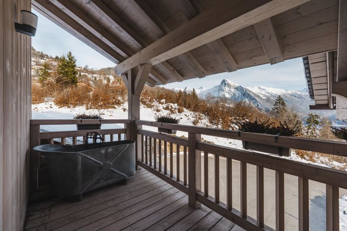 Image No.16-6 Bed House for sale