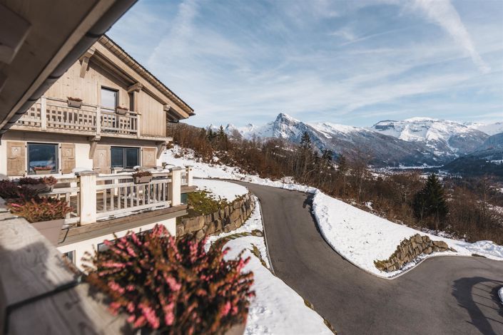 Image No.25-6 Bed House for sale