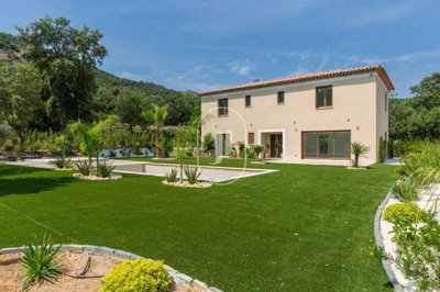 Maison de 5 chambres à vendre à Le Plan-de-la-Tour