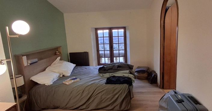 Image No.13-7 Bed House for sale