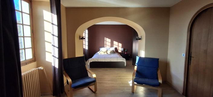 Image No.14-7 Bed House for sale