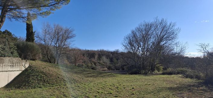 Image No.18-7 Bed House for sale