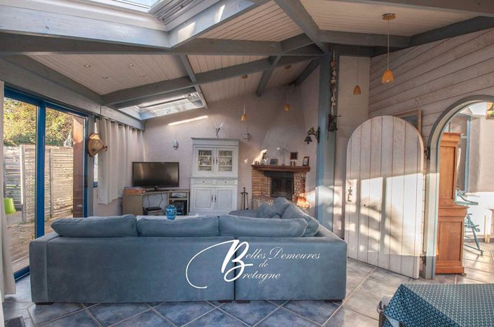 Image No.12-5 Bed House for sale