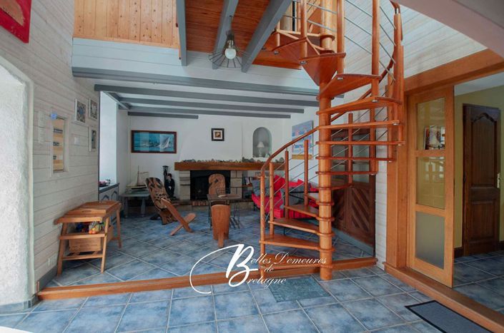 Image No.13-5 Bed House for sale