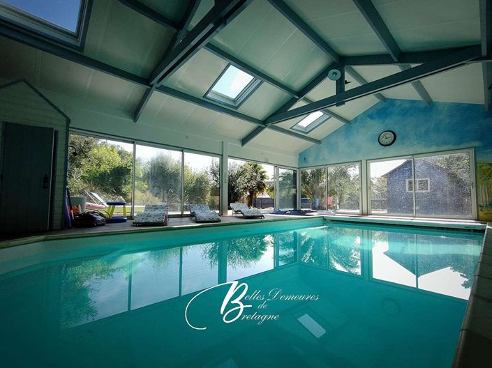 Image No.6-5 Bed House for sale