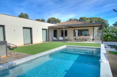 Maison de 4 chambres à vendre à Saint-Raphael