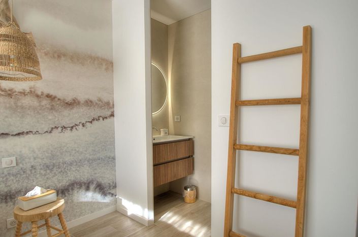 Image No.13-4 Bed House for sale