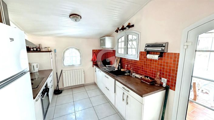 Image No.5-3 Bed House for sale