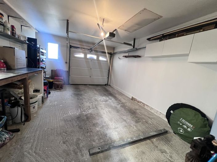 Image No.14-4 Bed House for sale