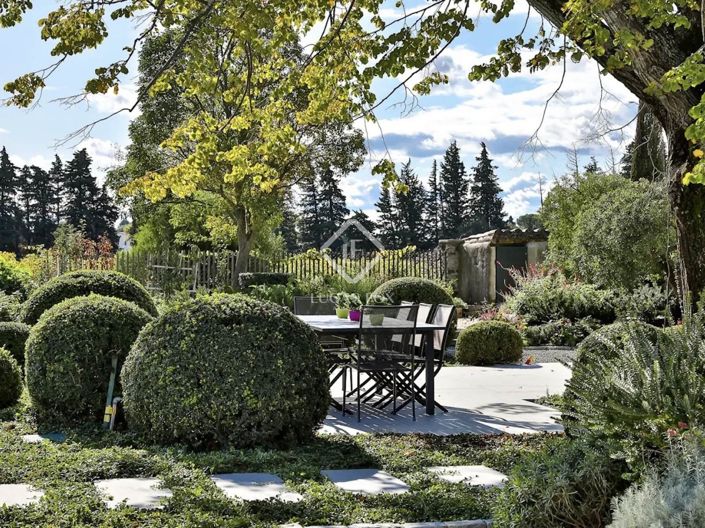 Image No.11-6 Bed House for sale