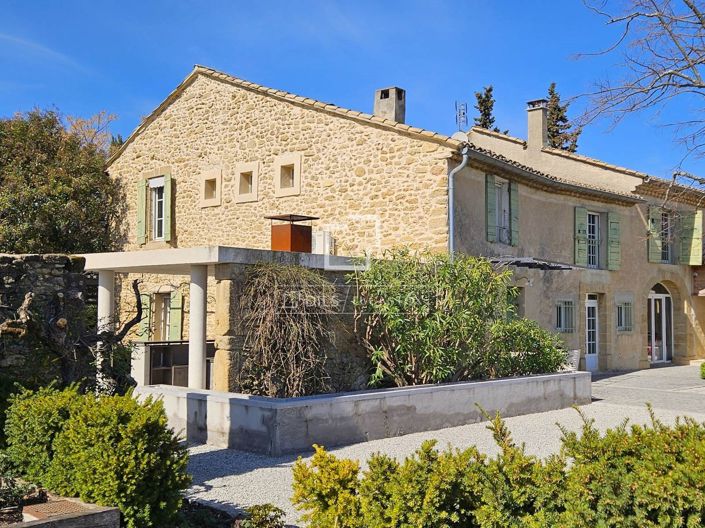Image No.2-6 Bed House for sale