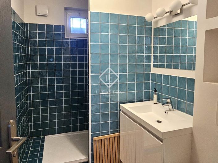 Image No.27-6 Bed House for sale