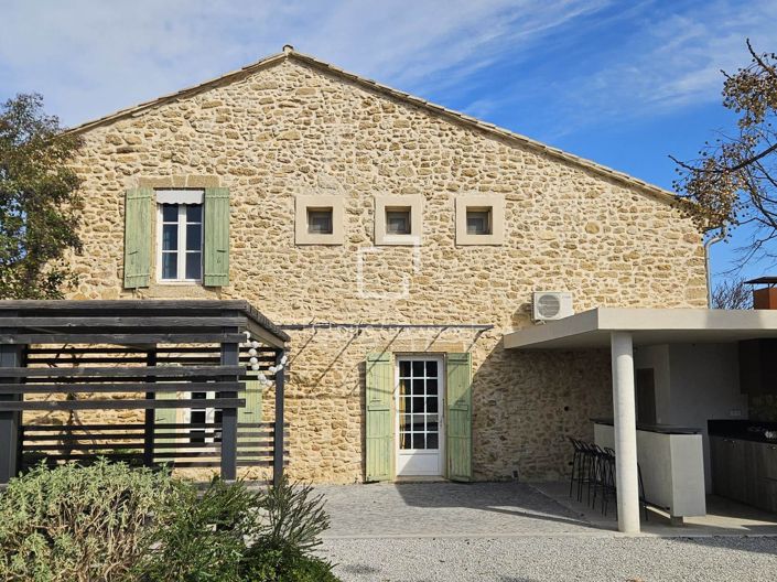 Image No.36-6 Bed House for sale