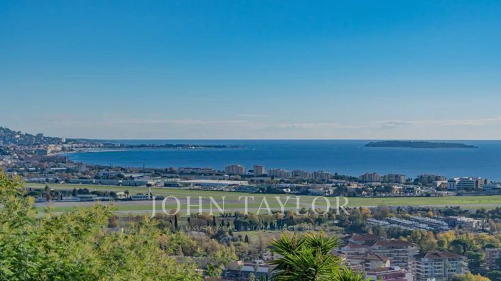 Image No.10-2 Bed House for sale