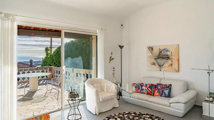 Image No.17-2 Bed House for sale