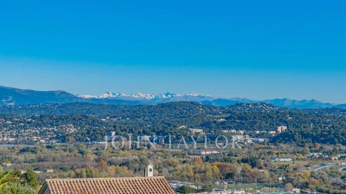 Image No.4-2 Bed House for sale