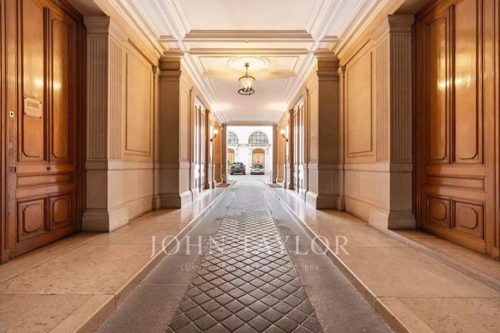 Image No.21-3 Bed Apartment for sale